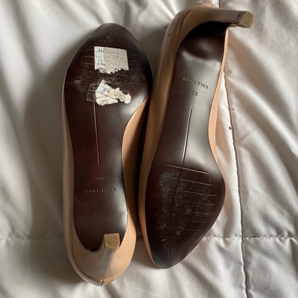Nude Cole Haan Pumps - Picture 4 of 4
